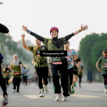 Runner Photo 6678372