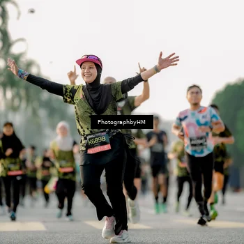 Runner Photo 6678390