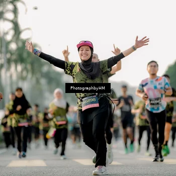 Runner Photo 6678393