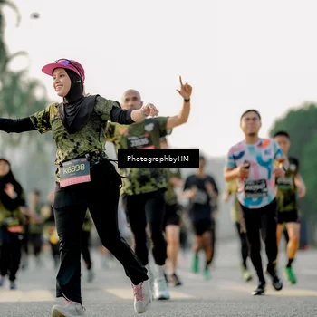 Runner Photo 6678398