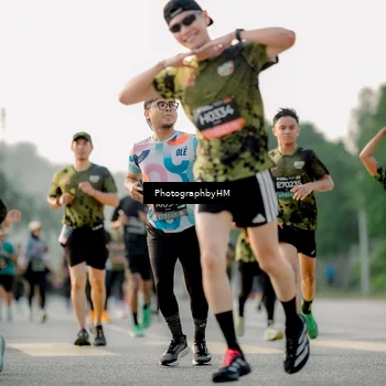 Runner Photo 6678412