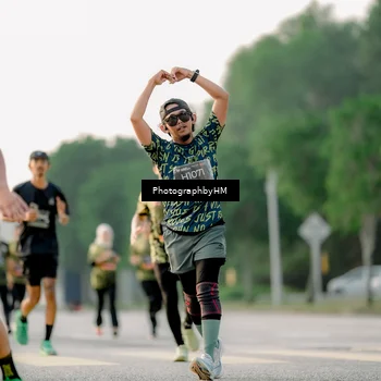 Runner Photo 6678459