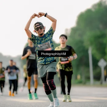 Runner Photo 6678483