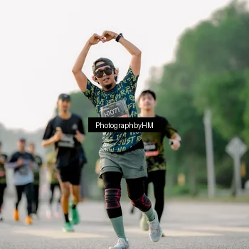 Runner Photo 6678485