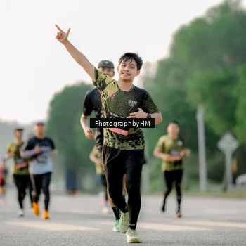 Runner Photo 6678532