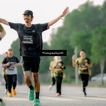 Runner Photo 6678553