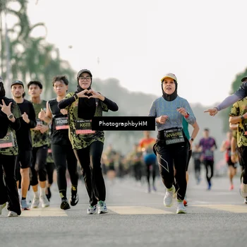 Runner Photo 6678573