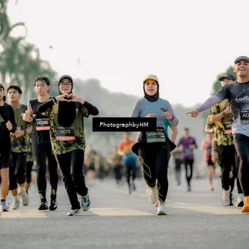 Runner Photo 6678574
