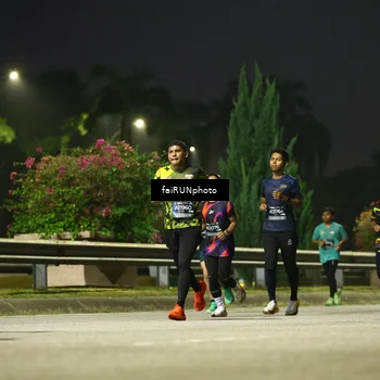 Runner Photo 6678582