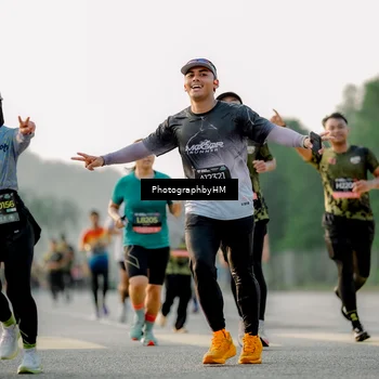 Runner Photo 6678625