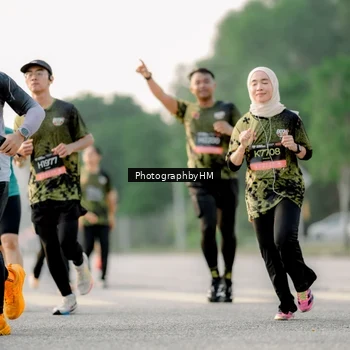 Runner Photo 6678651
