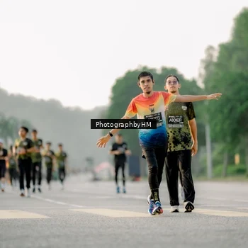 Runner Photo 6678717