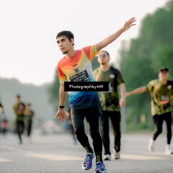 Runner Photo 6678750