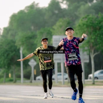 Runner Photo 6678766