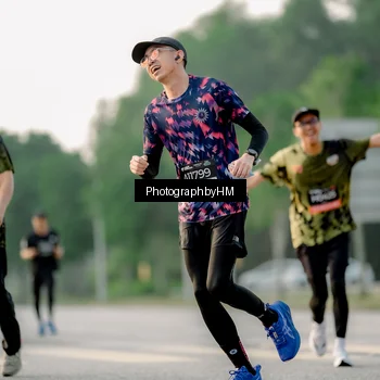Runner Photo 6678787