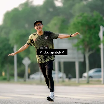 Runner Photo 6678793