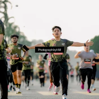 Runner Photo 6678830