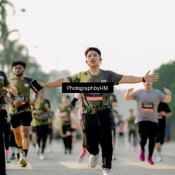 Runner Photo 6678831