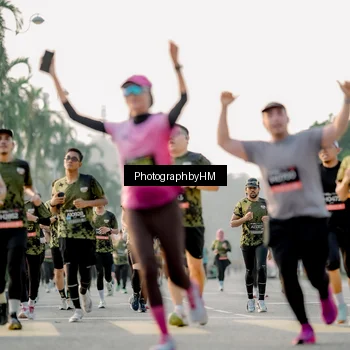 Runner Photo 6678876