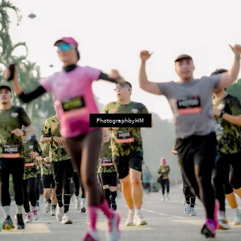 Runner Photo 6678879