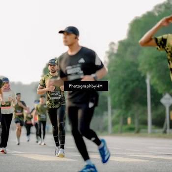 Runner Photo 6678915