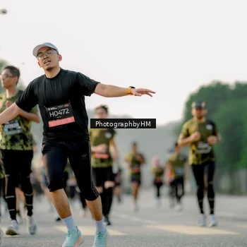 Runner Photo 6678928