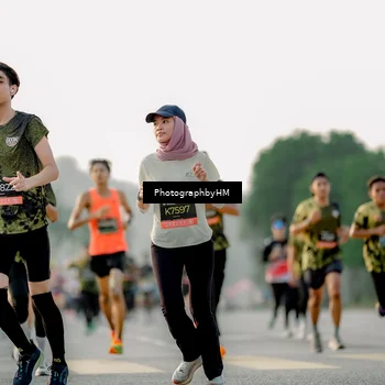 Runner Photo 6678968