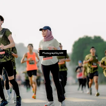 Runner Photo 6678972