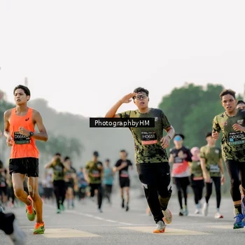 Runner Photo 6678987