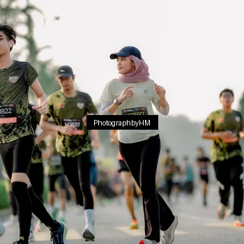 Runner Photo 6679000