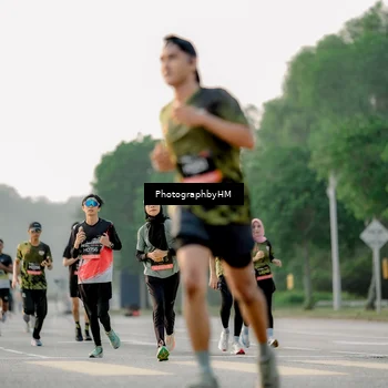 Runner Photo 6679026