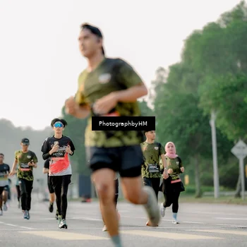 Runner Photo 6679027