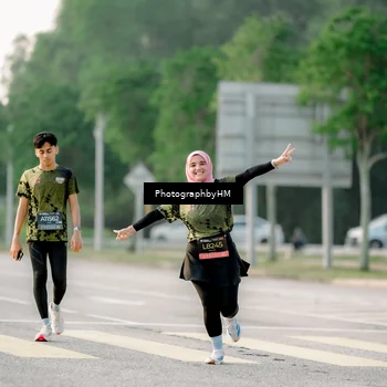 Runner Photo 6679043
