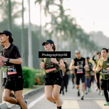 Runner Photo 6679083