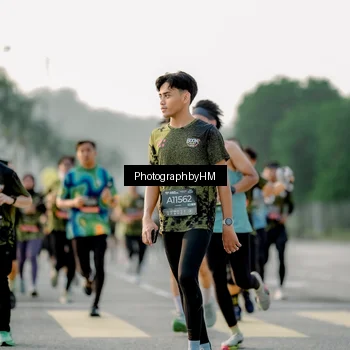 Runner Photo 6679090