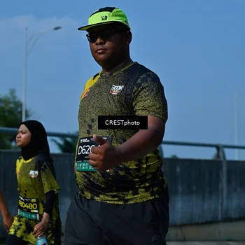 Runner Photo 6679105