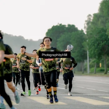 Runner Photo 6679107