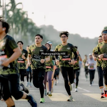 Runner Photo 6679128