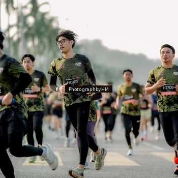 Runner Photo 6679135