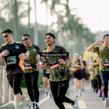Runner Photo 6679180