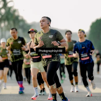 Runner Photo 6679208