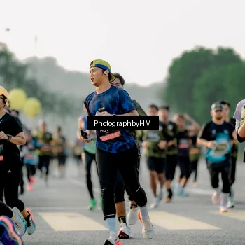 Runner Photo 6679209