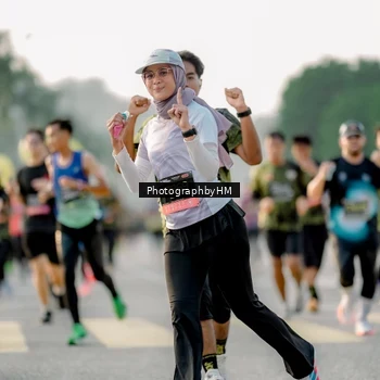 Runner Photo 6679231