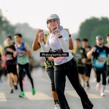 Runner Photo 6679234