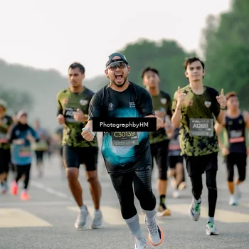 Runner Photo 6679249