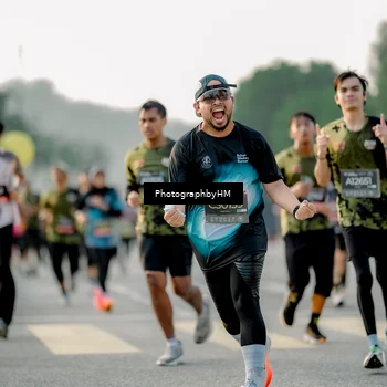 Runner Photo 6679258