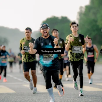 Runner Photo 6679259