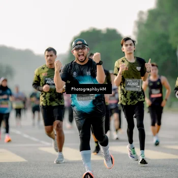 Runner Photo 6679261