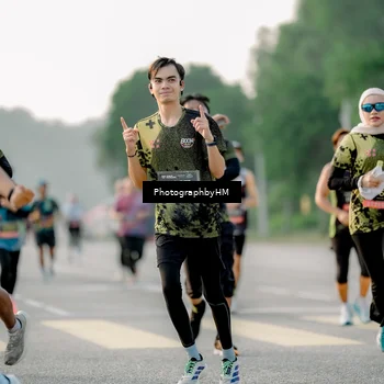 Runner Photo 6679270