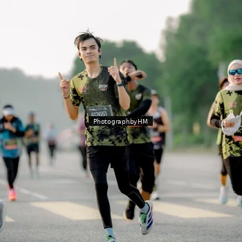 Runner Photo 6679278